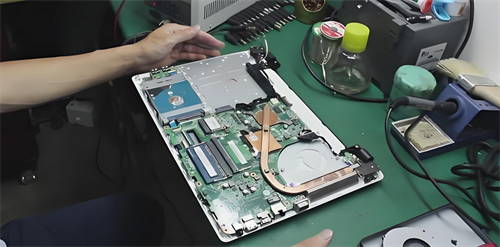 选择华硕官方维修，享受专业技术支持，彻底排除各类故障问题