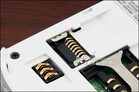 [microSD]轻松扩展设备存储，高效备份与传输您的珍贵数据