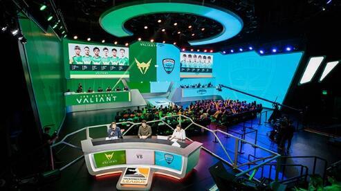 还在玩传统跑酷?跑酷竞技场》的炮弹冲刺让你爽翻天! 还在玩传统跑酷?跑酷竞技场》的炮弹冲刺让你爽翻天!