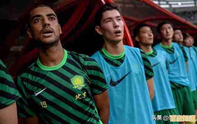 想在手机上体验FIFA系列？足球在线4移动版怎么能错过！