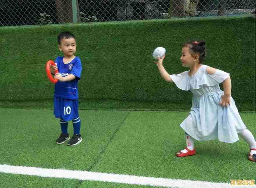 还在找休闲竞技的乐趣？雪球对决》带来推雪球的独特挑战，你能一路闯关到终点吗？