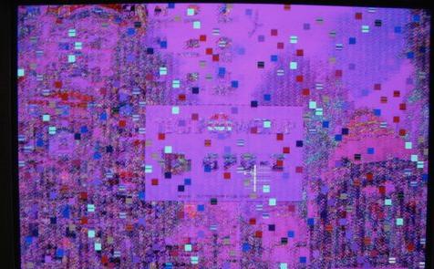 电脑屏幕突然花屏别慌张,实用排查技巧助你快速解决 电脑屏幕突然花屏别慌张,实用排查技巧助你快速解决