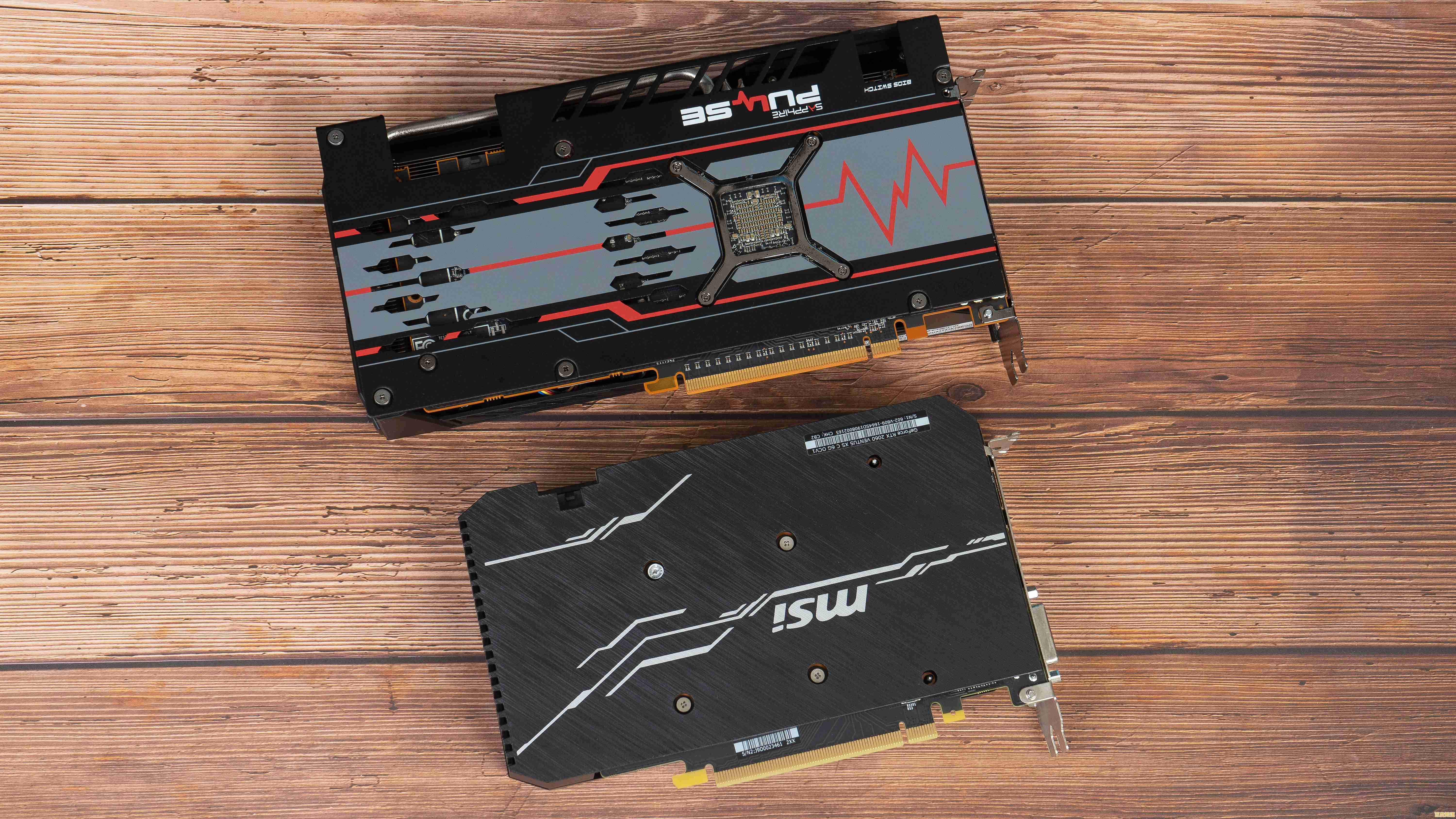 电脑散热风扇性能天梯指南：高效降温，保障硬件稳定运行与效能突破